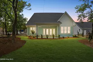 114 NE 31st St, Oak Island, NC 28465 - Photo 4