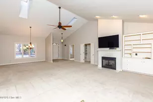 253 Devonshire Ave W, West End, NC 27376 - Photo 4