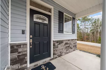 207 Knightheads Drive, Swansboro, NC 28584 - Photo 8