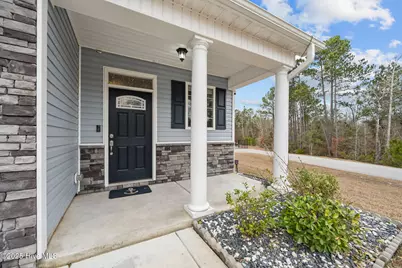 207 Knightheads Drive, Swansboro, NC 28584 - Photo 6