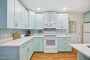 316 Crowell St, Oak Island, NC 28465 - Photo 6
