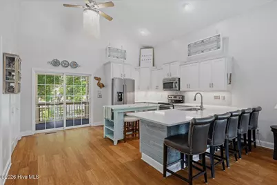 105 SE 17th Street, Oak Island, NC 28465 - Photo 6