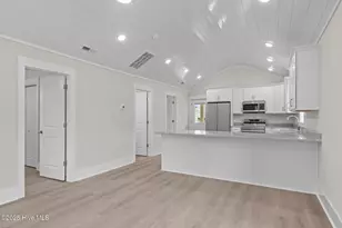 613 Mulberry St, Beaufort, NC 28516 - Photo 32