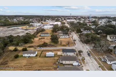 613 Mulberry Street, Beaufort, NC 28516 - Photo 40