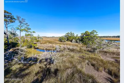 315 N Bald Head Wynd, Bald Head Island, NC 28461 - Photo 4
