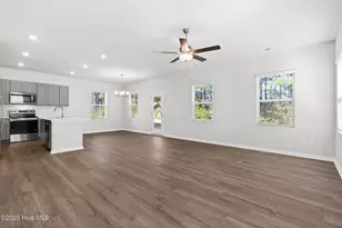 218 Kiera Ln NW, Supply, NC 28462 - Photo 2