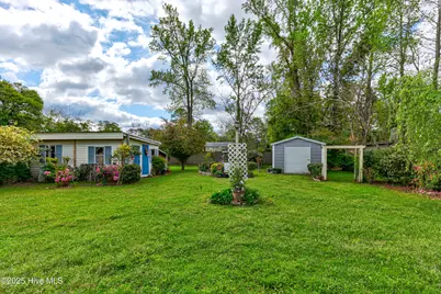 307 W Westbrook Street, Wallace, NC 28466 - Photo 34