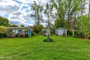 307 W Westbrook St, Wallace, NC 28466 - Photo 34