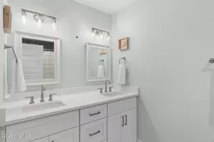 151 Hunting Bay Dr, Cape Carteret, NC 28584 - Photo 18