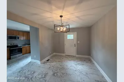 203 Stewart Avenue, Clinton, NC 28328 - Photo 12