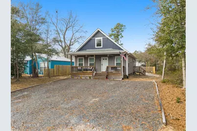 125 NW 15th Street, Oak Island, NC 28465 - Photo 4