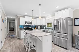 125 NW 15th St, Oak Island, NC 28465 - Photo 14