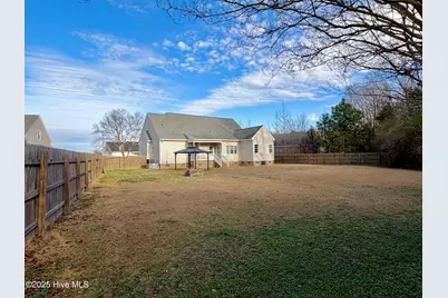207 Dogwood Estates Lane, Goldsboro, NC 27534 - Photo 8
