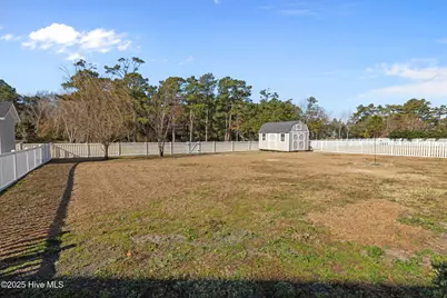 1807 Olde Farm Road, Morehead City, NC 28557 - Photo 32