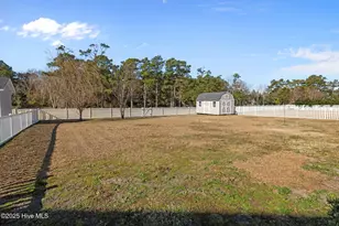 1807 Olde Farm Rd, Morehead City, NC 28557 - Photo 32