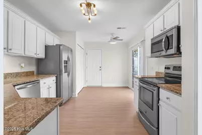 5228 Minnesota Drive SE, Southport, NC 28461 - Photo 12