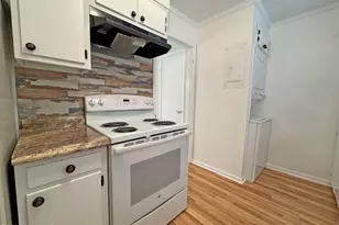313 Driftwood Cir, Southern Pines, NC 28387 - Photo 14