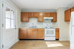 514 New River Dr, Jacksonville, NC 28540 - Photo 8