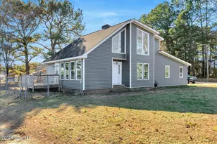 394 Mallie Pearce Rd, Zebulon, NC 27597 - Photo 2