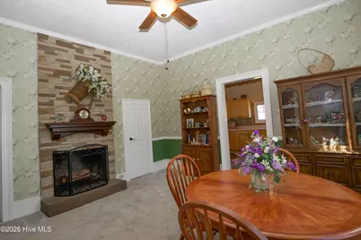 307 N Green Street, Parkton, NC 28371 - Photo 4