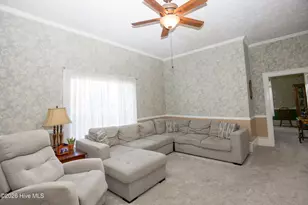 307 N Green St, Parkton, NC 28371 - Photo 4