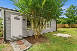 705 Bullard St, Roseboro, NC 28382 - Photo 16