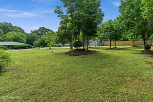 705 Bullard St, Roseboro, NC 28382 - Photo 52