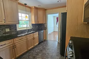 200 Coharie Dr, Clinton, NC 28328 - Photo 18