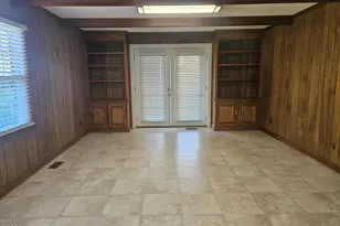 200 Coharie Dr, Clinton, NC 28328 - Photo 36