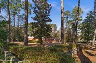 241 Oak St, Wallace, NC 28466 - Photo 4