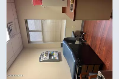 1402 Wayne Memorial Drive #B, Goldsboro, NC 27534 - Photo 6