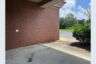 1402 Wayne Memorial Drive #B, Goldsboro, NC 27534 - Photo 16