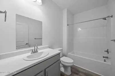 700 N Grace Avenue, New Bern, NC 28562 - Photo 16