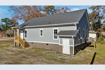 700 N Grace Avenue, New Bern, NC 28562 - Photo 48