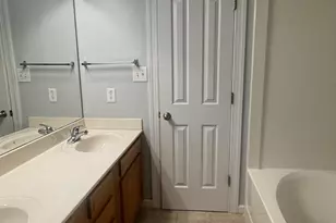 504 Streamwood Dr, Jacksonville, NC 28546 - Photo 14