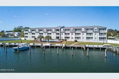 118 Lake Avenue #303, Morehead City, NC 28557 - Photo 1