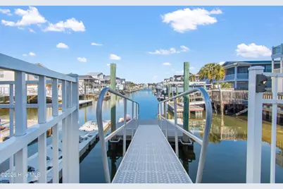 550 Ocean Boulevard W, Holden Beach, NC 28462 - Photo 14