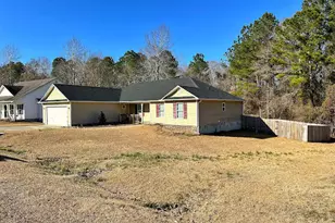 301 Brookstone Way, Jacksonville, NC 28546 - Photo 4