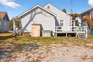 1407 Arendell St, Morehead City, NC 28557 - Photo 16