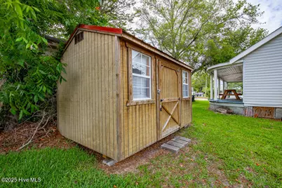 1407 Arendell Street, Morehead City, NC 28557 - Photo 18