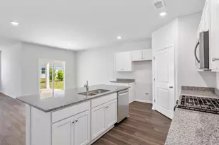 811 Ring Bill Ct, Sneads Ferry, NC 28460 - Photo 10