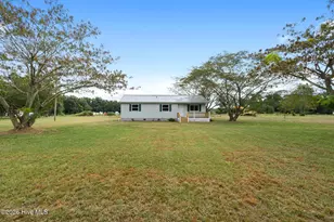 3833 Nc Hwy 903, Rose Hill, NC 28458 - Photo 4
