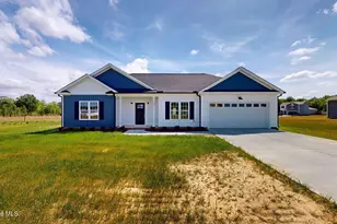 104 Miles Dr, Pikeville, NC 27863 - Photo 2