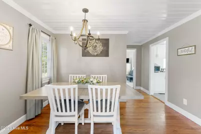208 N Church Street, Faison, NC 28341 - Photo 8