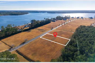 106 Waterway Drive, Havelock, NC 28532 - Photo 2