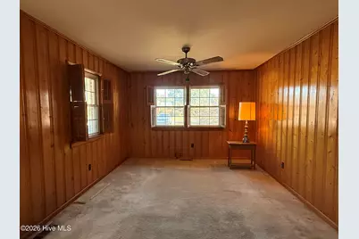 703 Underwood Street, Clinton, NC 28328 - Photo 2