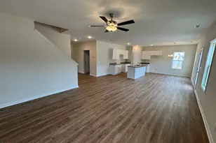 144 Seaford Ln, Aberdeen, NC 28315 - Photo 4