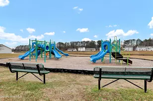 609 Ava St, New Bern, NC 28560 - Photo 38