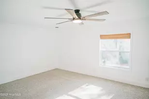2377 Lyon Landing Rd, Elizabethtown, NC 28337 - Photo 10