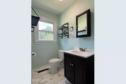 18 White Oak Street, Jacksonville, NC 28540 - Photo 16
